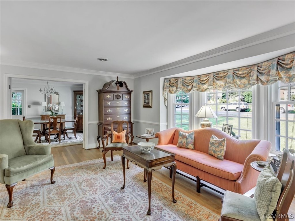 209 Ralston Road Henrico, VA 23229 - Photo 6 of 32 a living room with furniture and a large window