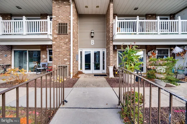 $2,000 | 2912 State Hill Road, Unit B2, Wyomissing, PA 19610