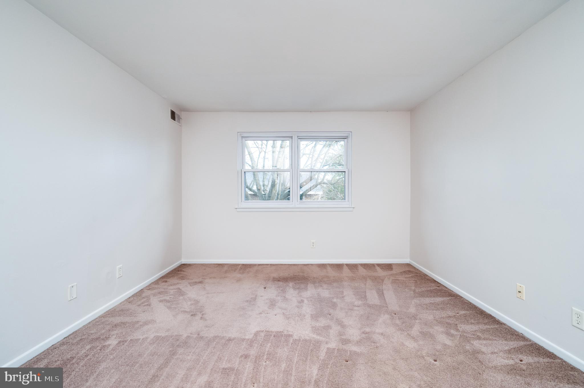 2912 State Hill Road, Unit B2 Wyomissing, PA 19610 - Photo 25 of 40