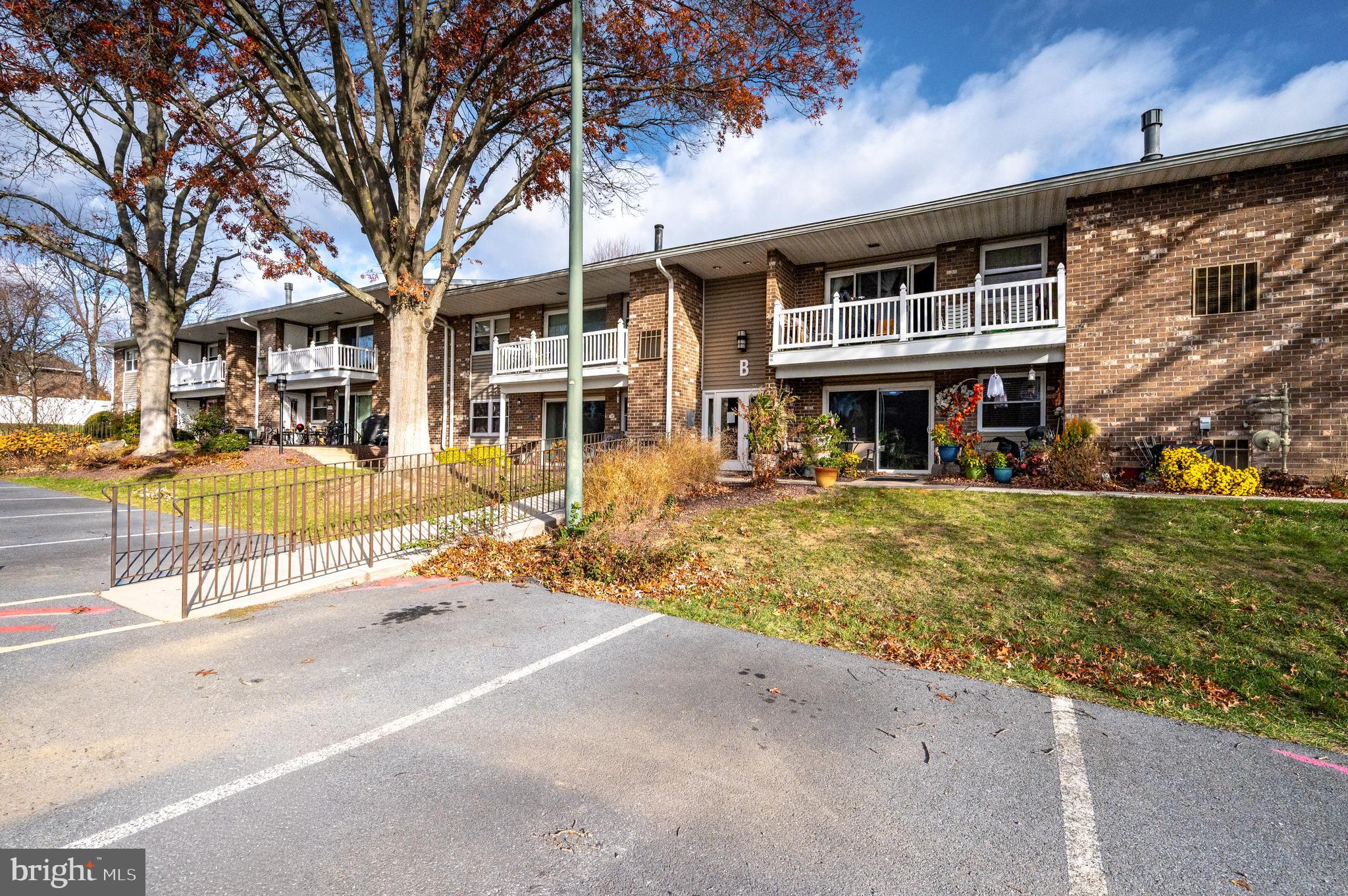 2912 State Hill Road, Unit B2 Wyomissing, PA 19610 - Photo 35 of 40