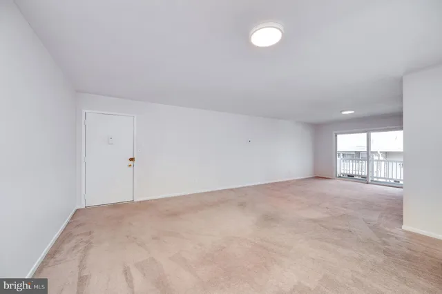 $2,000 | 2912 State Hill Road, Unit B2, Wyomissing, PA 19610