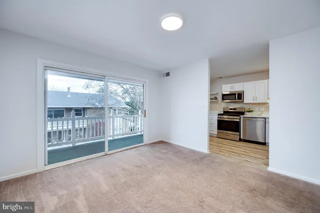 $2,000 | 2912 State Hill Road, Unit B2, Wyomissing, PA 19610