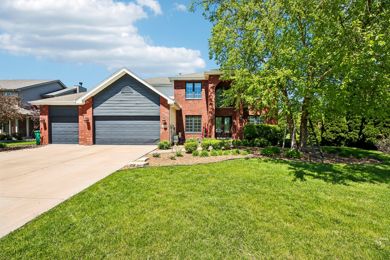 16385 Celtic Circle Manhattan, IL 60442 - Photo 2 of 50