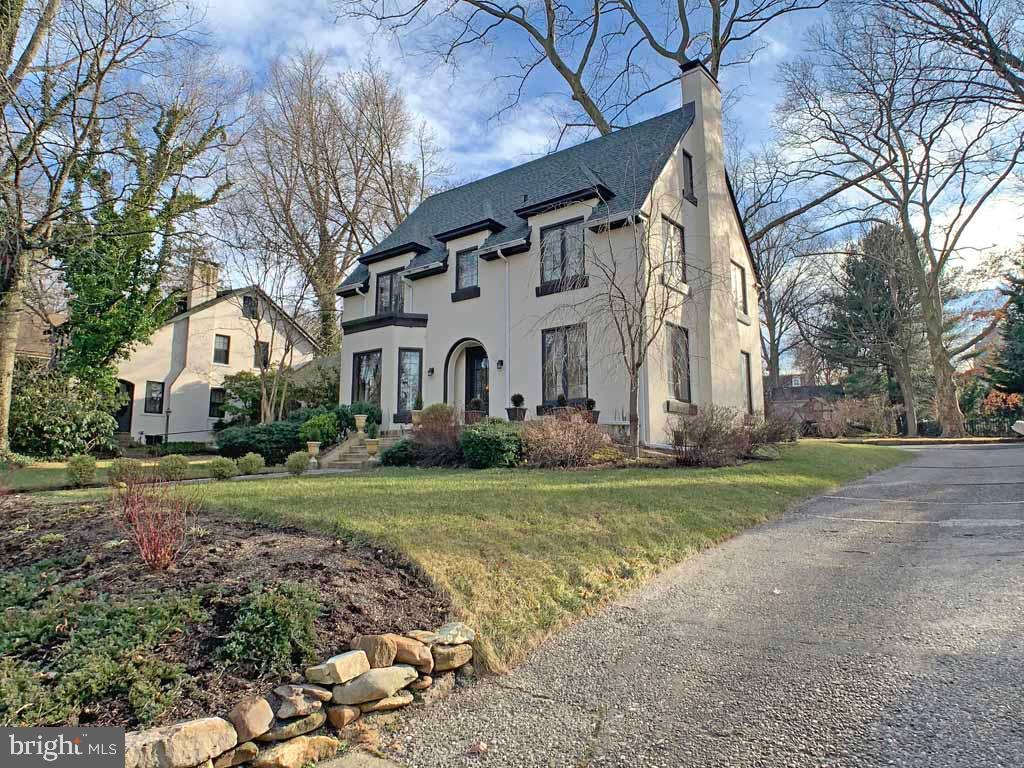 907 Overton Avenue Yardley, PA 19067 - Photo 2 of 36 Impressive Curb Appeal