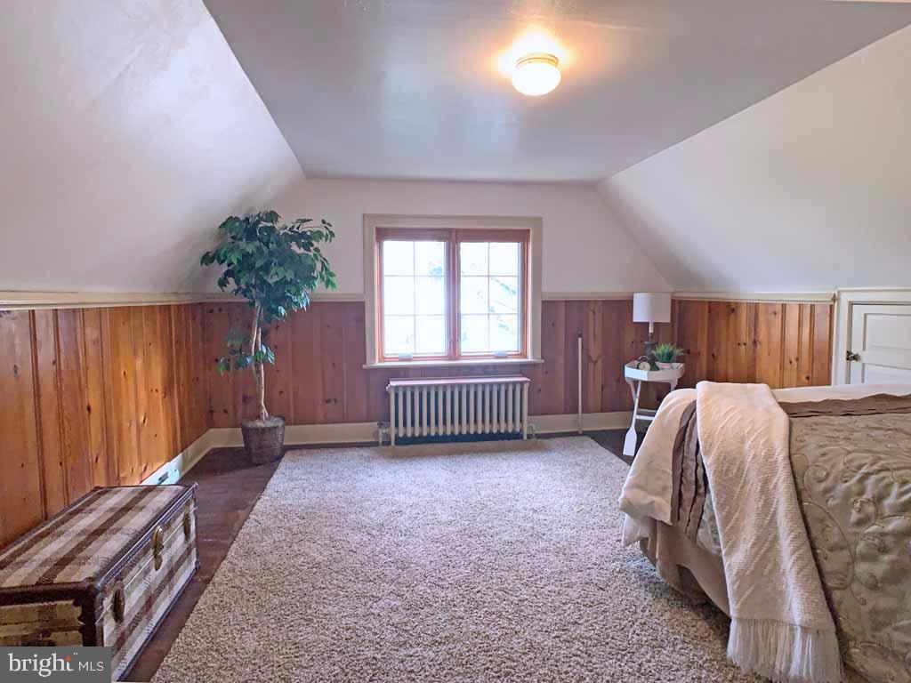 907 Overton Avenue Yardley, PA 19067 - Photo 26 of 36 Bedroom #4 Notty Pine Wainscoting