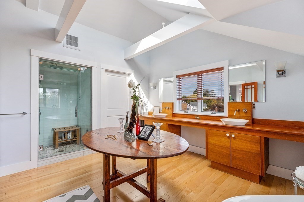 224 Bellevue Road Quincy, MA 02171 - Photo 13 of 31 Gallery Image 13