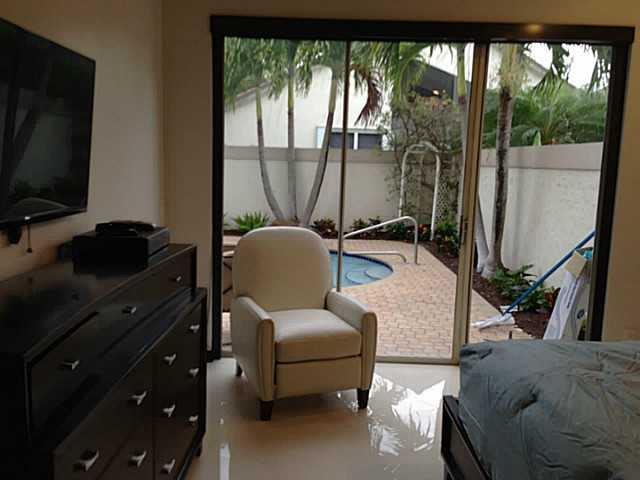5433 Northwest 20th Avenue Boca Raton, FL 33496 - Photo 21 of 21 Exterior Front