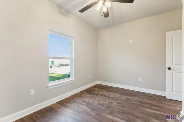 $299,500 | 6102 D'une Terre Avenue, Baton Rouge, LA 70806