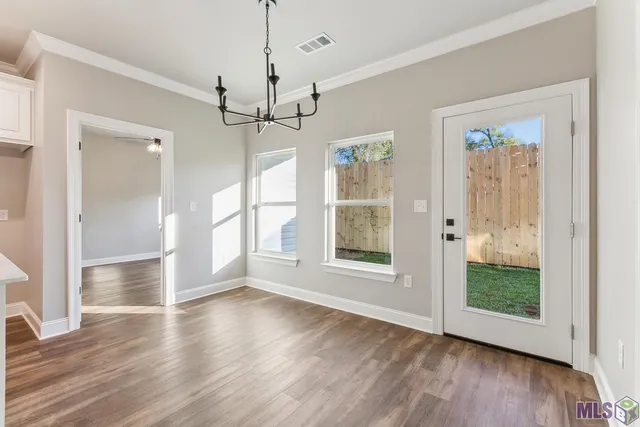 $299,500 | 6102 D'une Terre Avenue, Baton Rouge, LA 70806