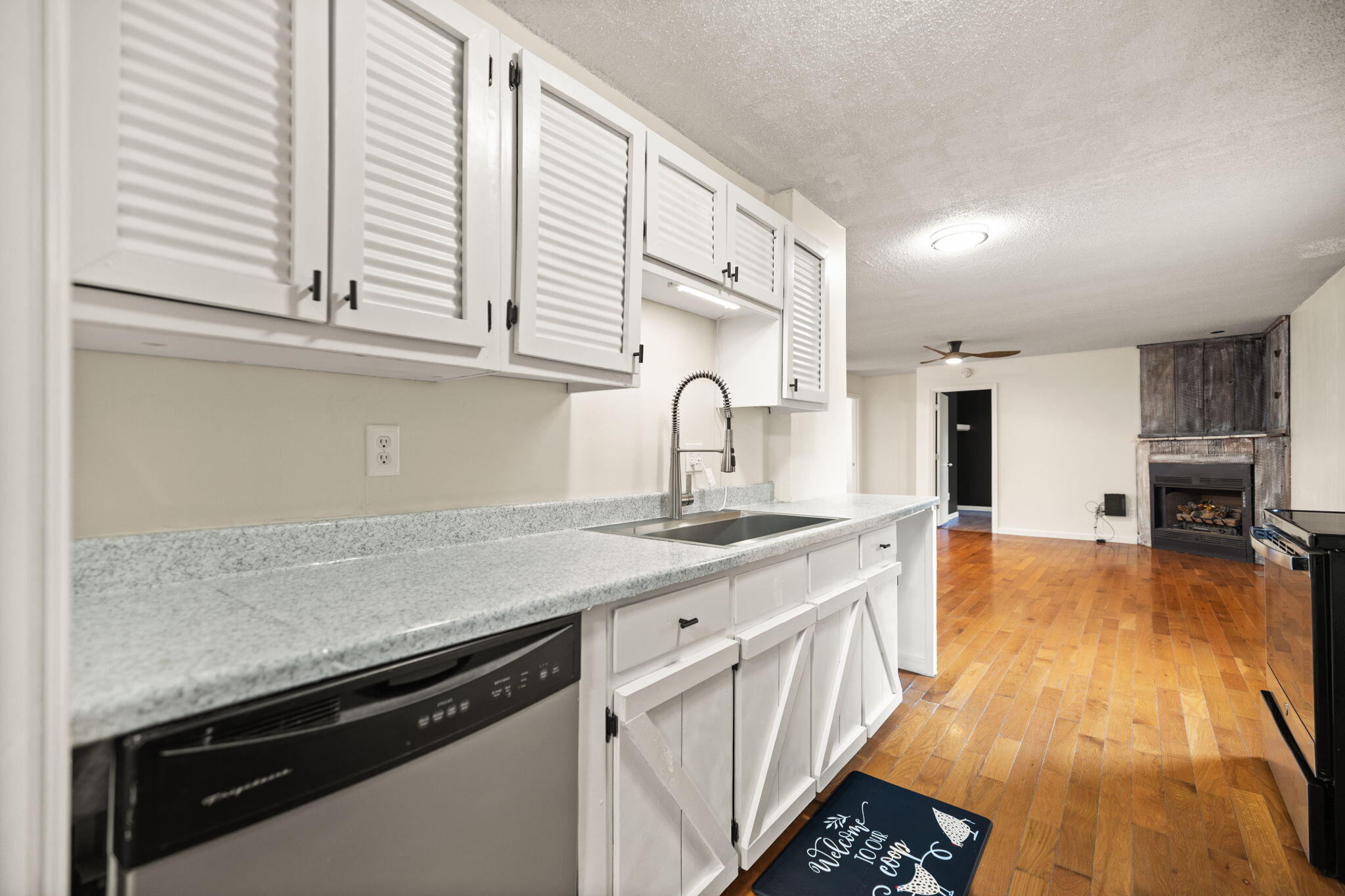 109 Ridgeway Road McKee, KY 40447 - Photo 8 of 42 8-web-or-mls-118A7894