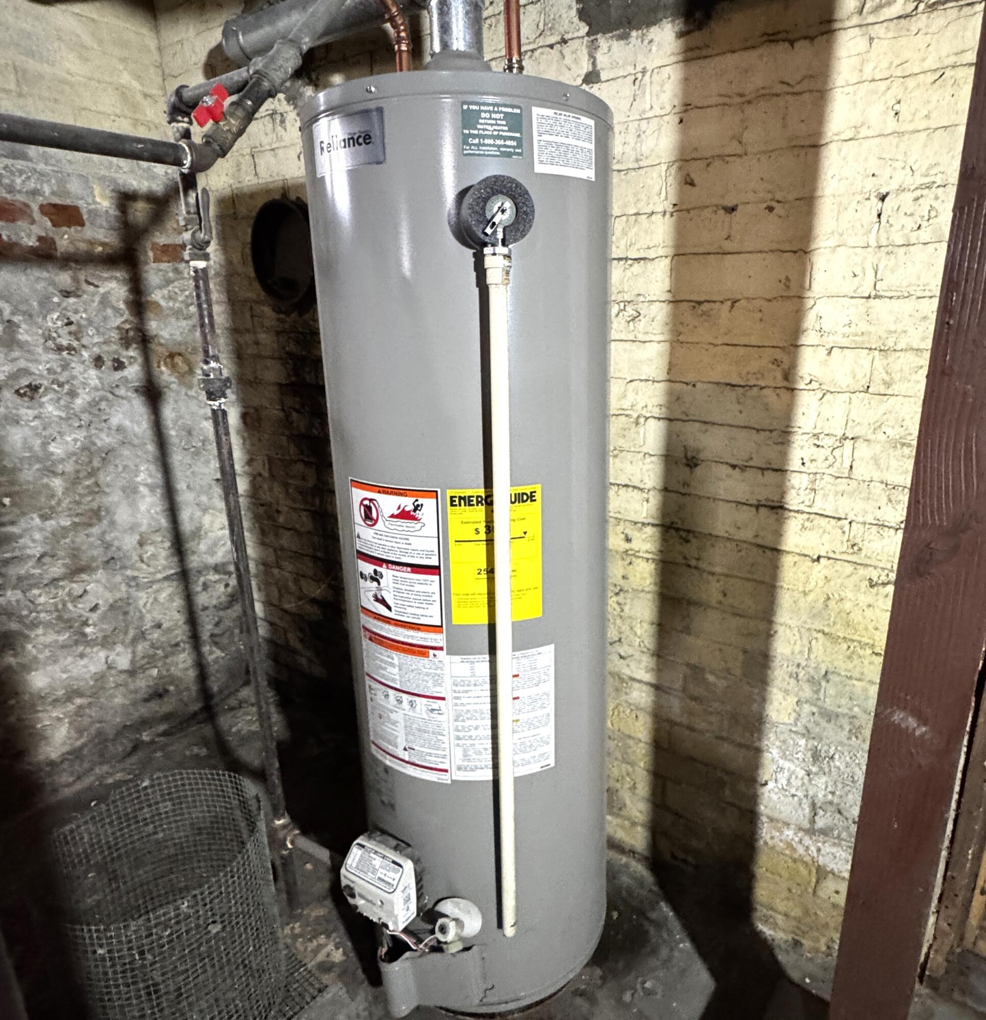 924 Wisconsin Avenue Racine, WI 53403 - Photo 25 of 32 Water Heater