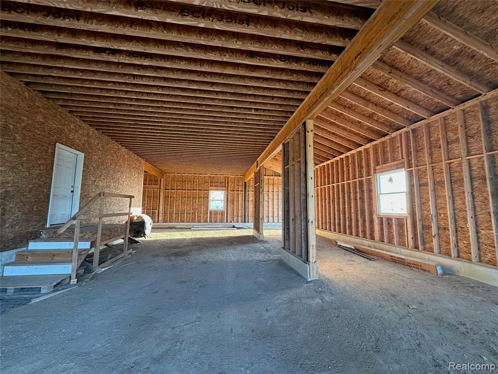 7988 Layton Road Fowlerville, MI 48836 - Photo 4 of 6