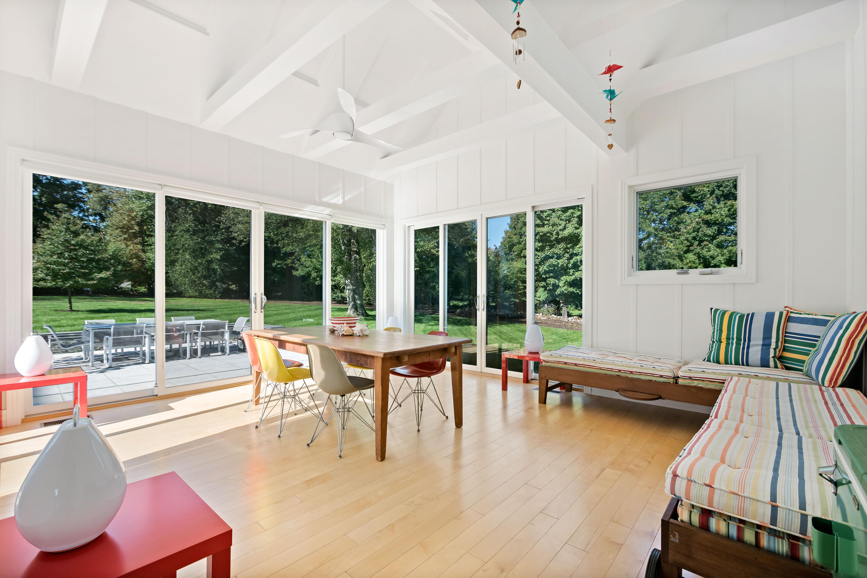 19 Pembroke Road Darien, CT 06820 - Photo 13 of 40 65