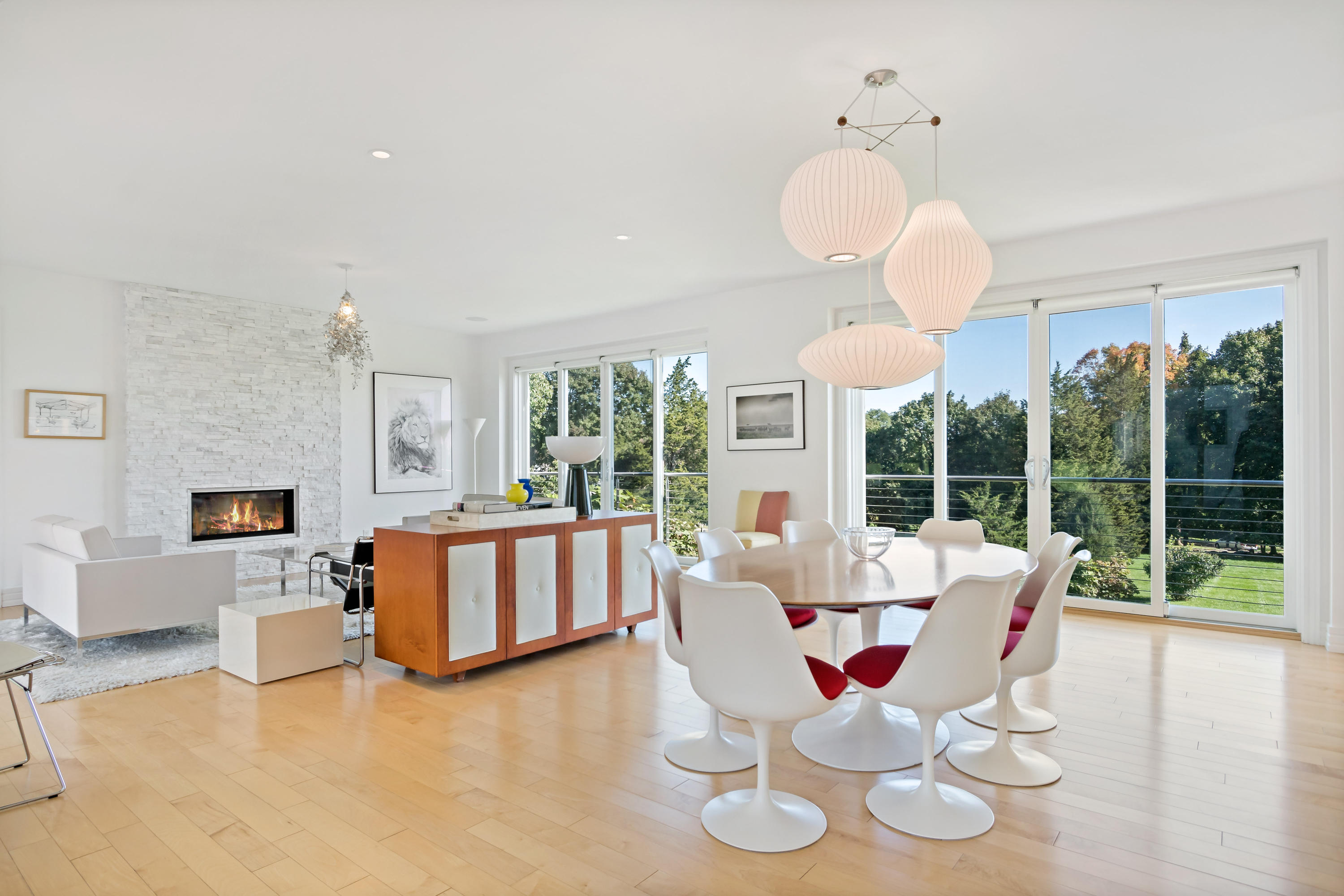 19 Pembroke Road Darien, CT 06820 - Photo 6 of 40 26