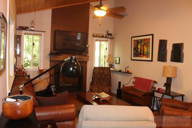 420 Cameron Mountain Road Jefferson, NC 28629 - Photo 21 of 27 Gallery Image 21