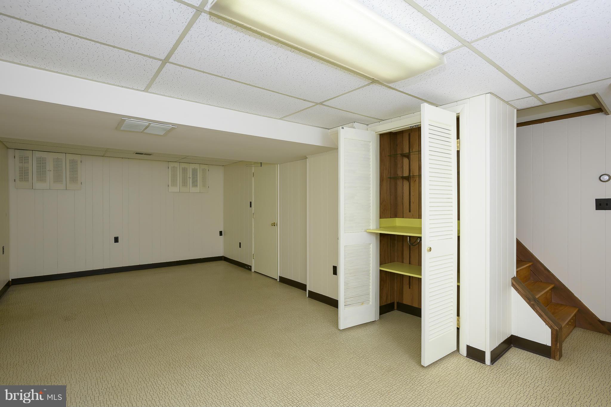 2921 Pinewick Road Ellicott City, MD 21042 - Photo 21 of 29 Interior (General)