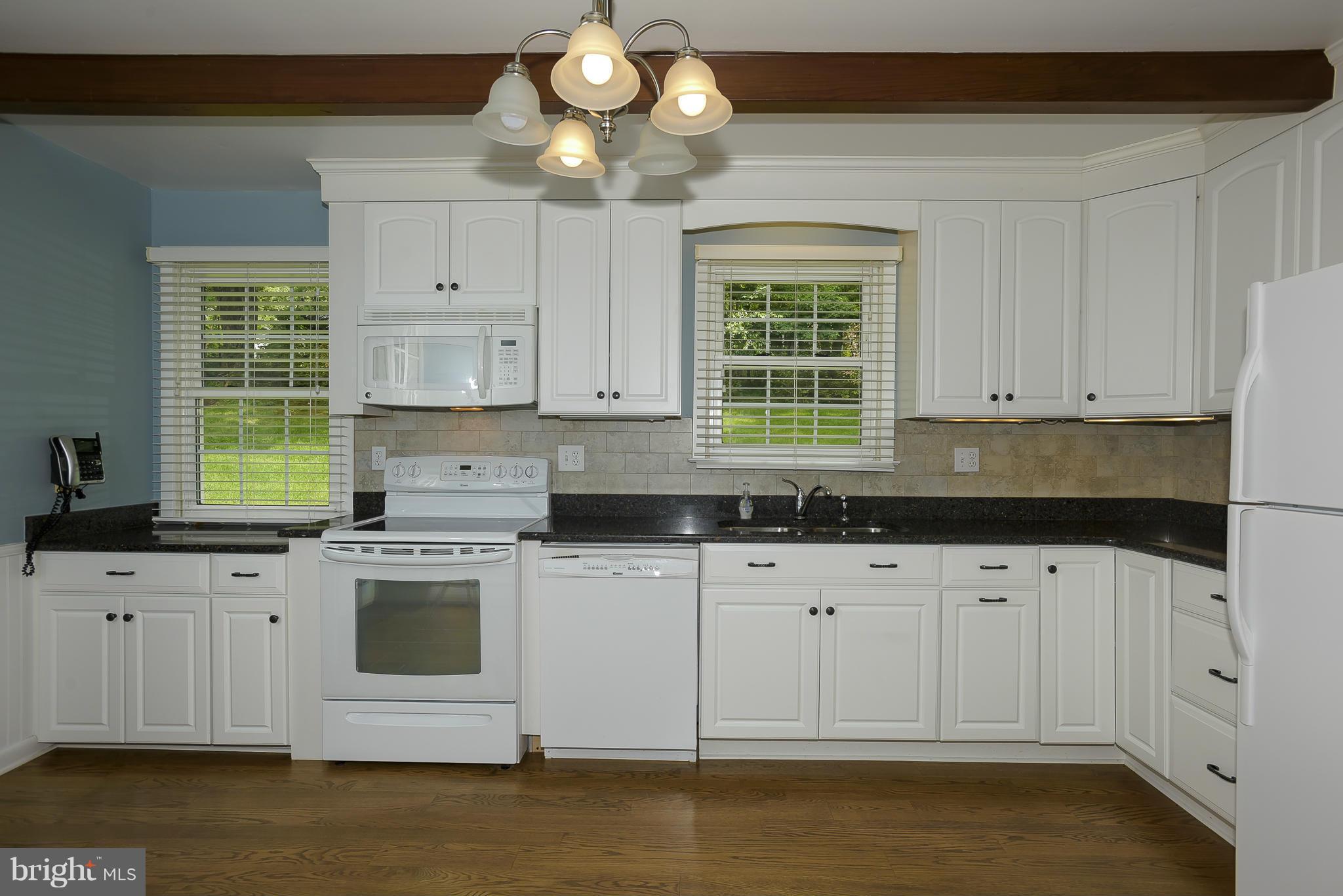 2921 Pinewick Road Ellicott City, MD 21042 - Photo 5 of 29 Kitchen