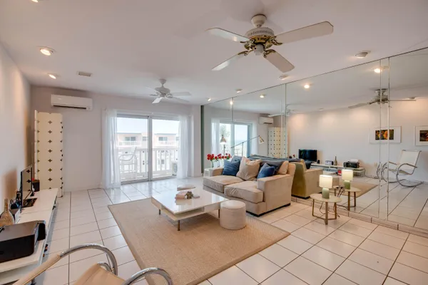 $549,000 | 2601 South Roosevelt Boulevard, Unit 608B, Key West, FL 33040