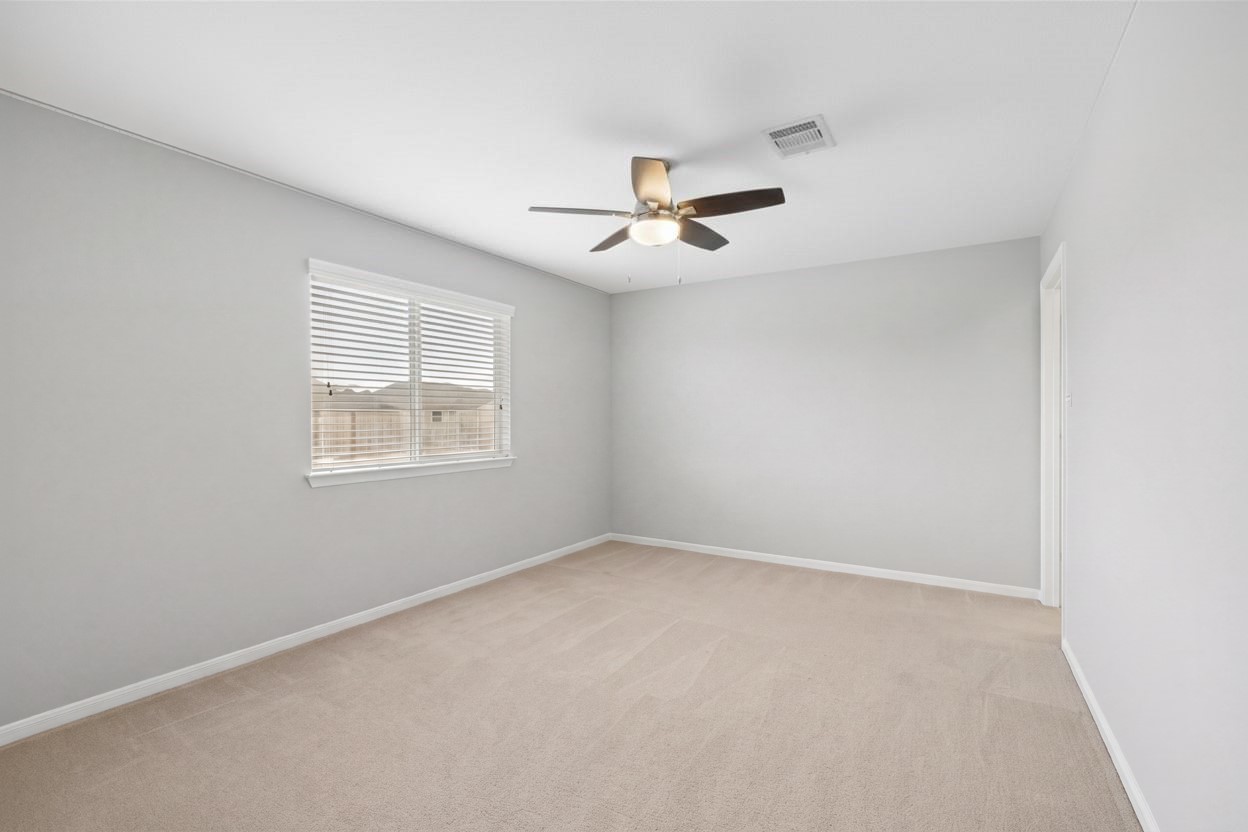 1193 Stallion Ridge Alvin, TX 77511 - Photo 12 of 14 The secondary bedrooms are the perfect size