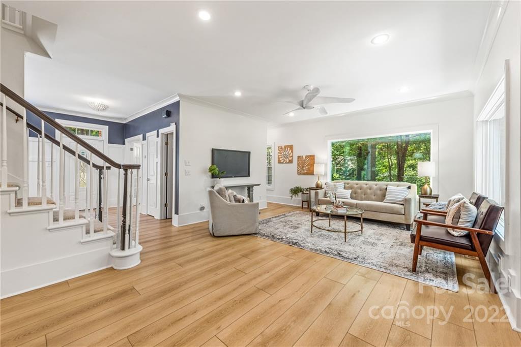 11182 Scullers Run Tega Cay, SC 29708 - Photo 8 of 45 Gallery Image 8