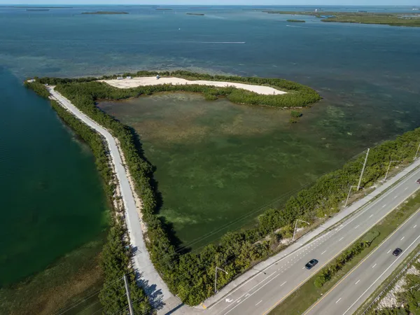 $25,000,000 | 1 Seppala Way, Key West, FL 33040