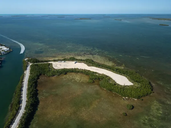 $25,000,000 | 1 Seppala Way, Key West, FL 33040