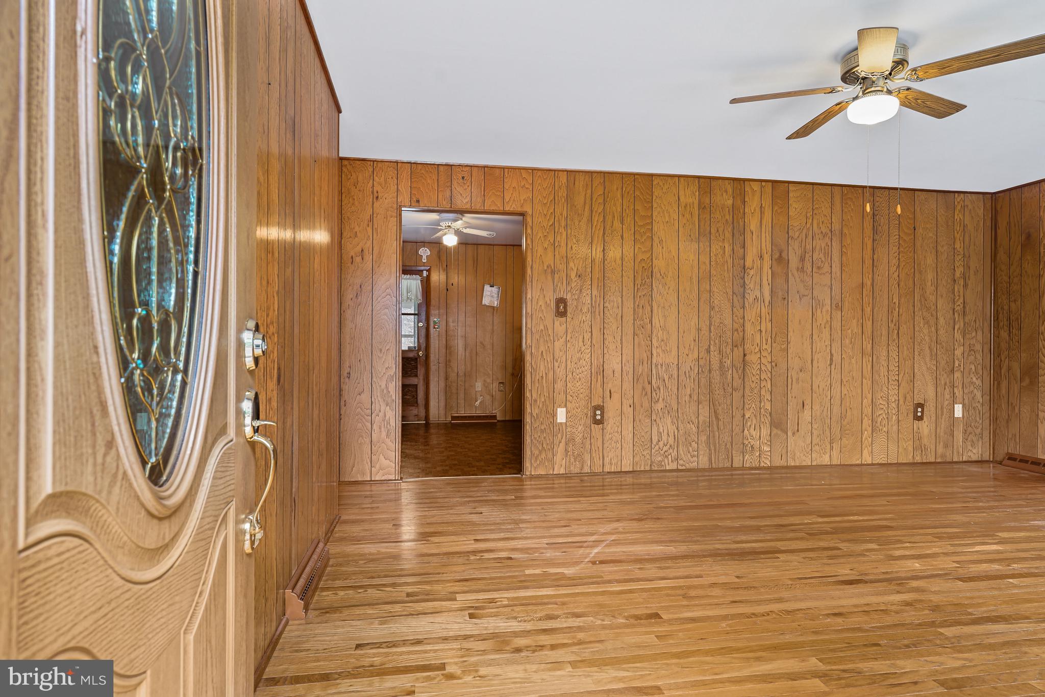249 Washington Schoolhouse Road Rising Sun, MD 21911 - Photo 10 of 24 a view of a hallway with a window