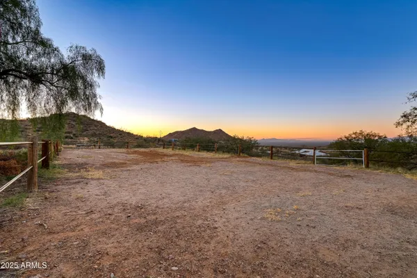 $750,000 | 17950 South Via El Caballo Prieto, Vail, AZ 85641