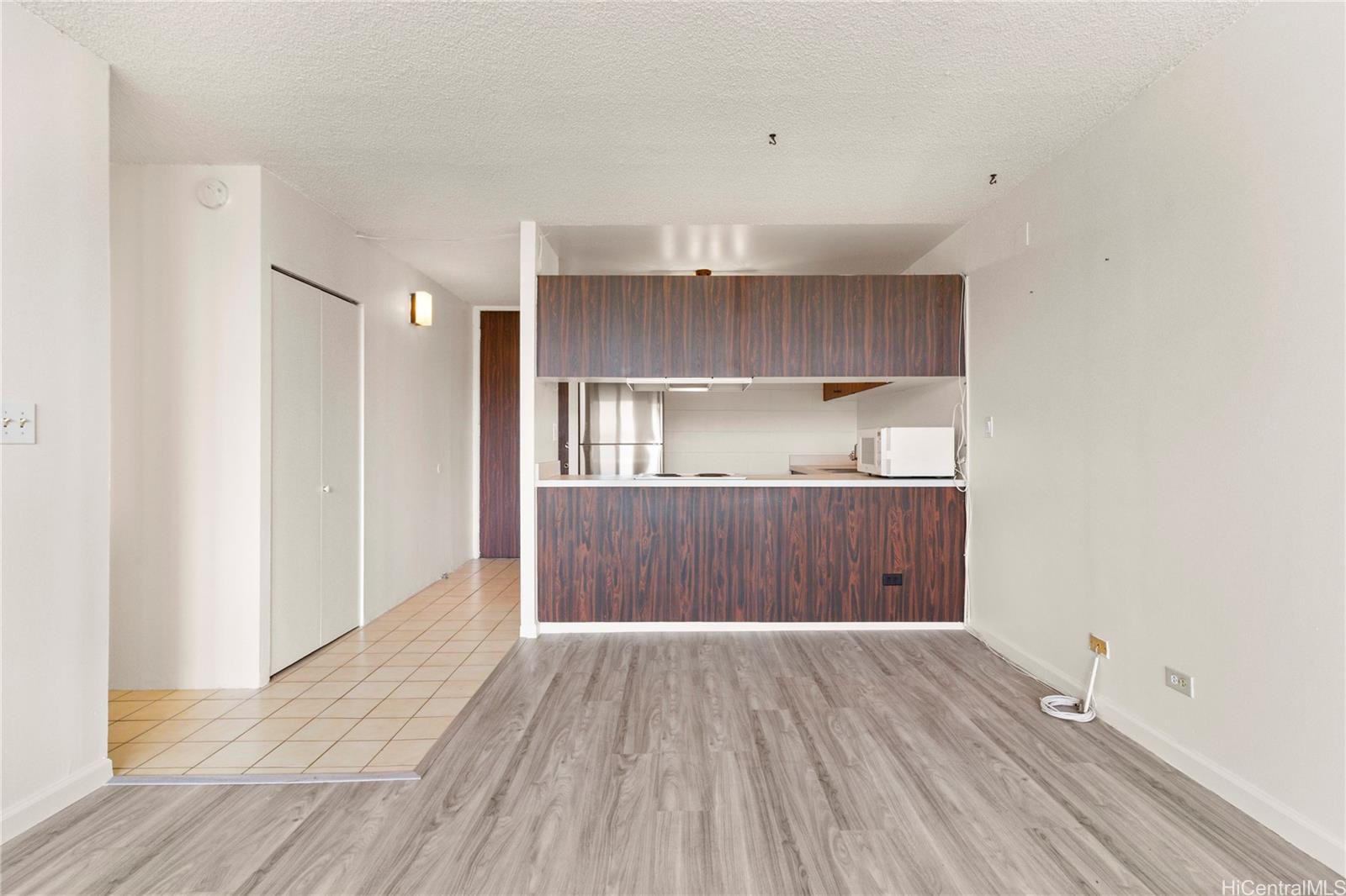 5210 Likini Street, Unit 907 Honolulu, HI 96818 - Photo 6 of 18