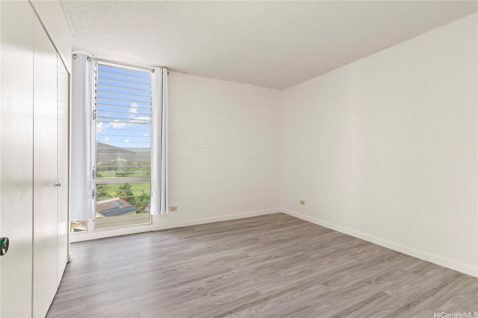 5210 Likini Street, Unit 907 Honolulu, HI 96818 - Photo 10 of 18