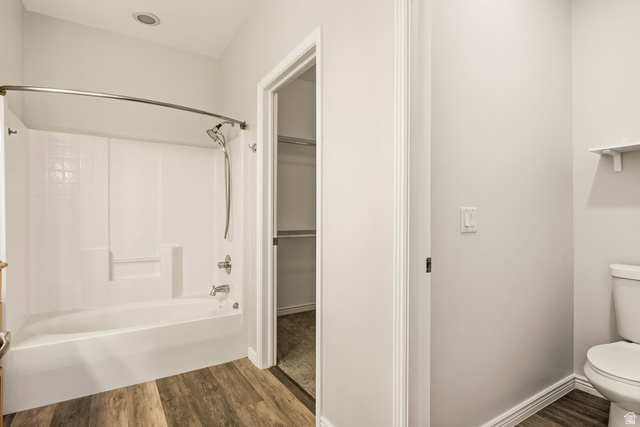 1177 Northfield Road, Unit 26 Cedar City, UT 84721 - Photo 23 of 45 Bathroom featuring a white tub and shower combination with chrome fixtures and a curved shower rod