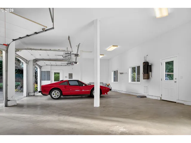 $1,450,000 | 32333 Southwest Laurel Road, Hillsboro, OR 97123