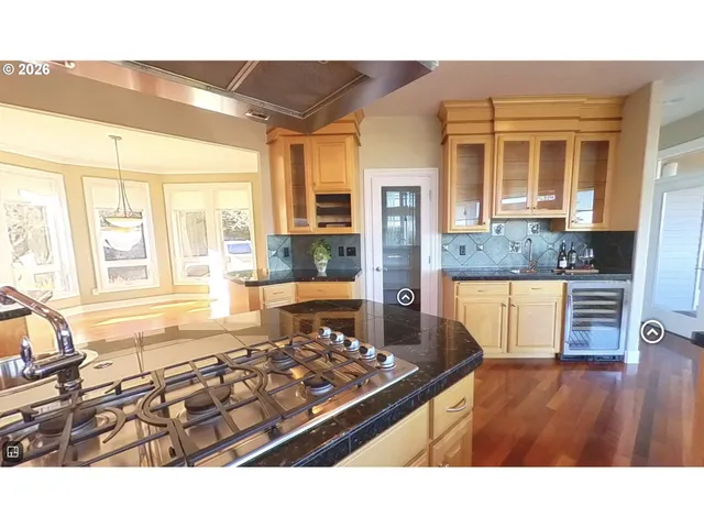 $1,450,000 | 32333 Southwest Laurel Road, Hillsboro, OR 97123