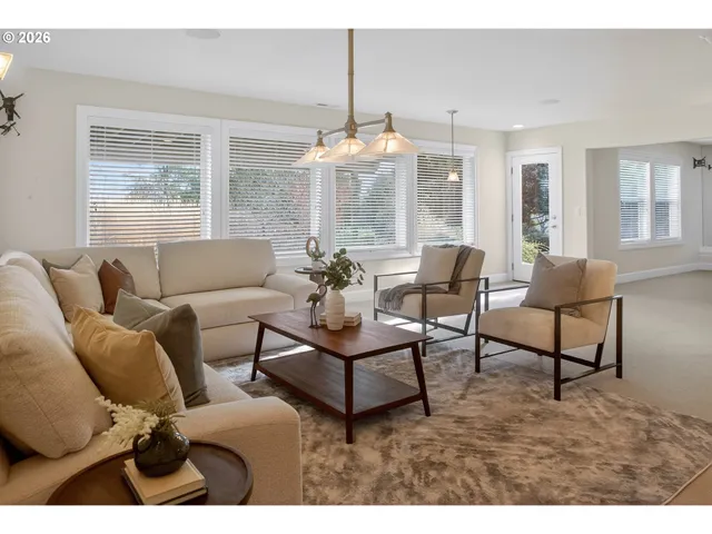 $1,450,000 | 32333 Southwest Laurel Road, Hillsboro, OR 97123