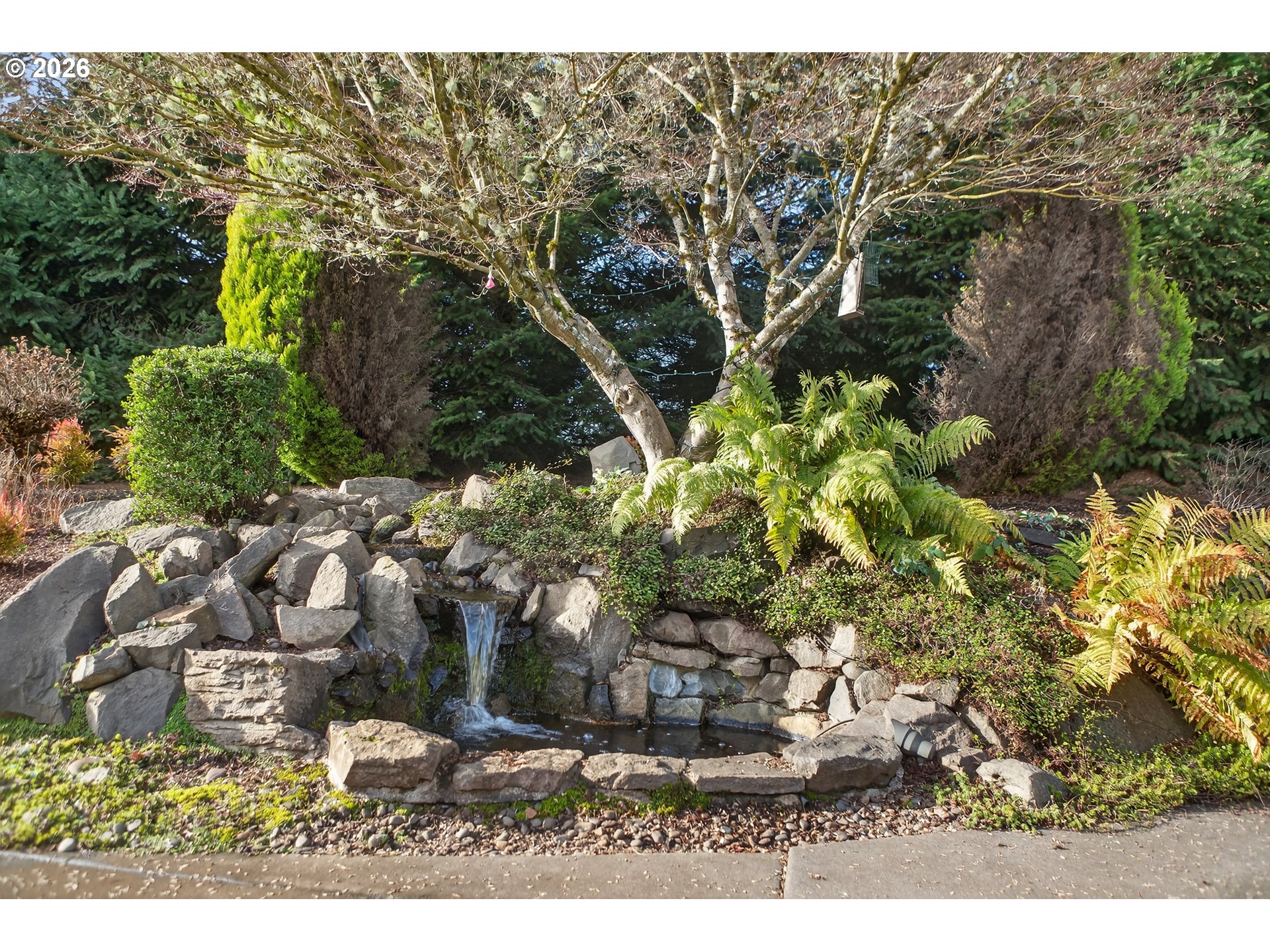 32333 Southwest Laurel Road Hillsboro, OR 97123 - Photo 45 of 48 Water Feature