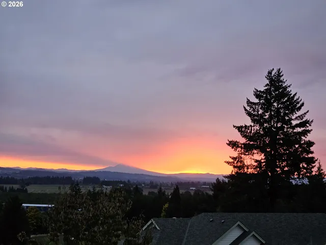 $1,450,000 | 32333 Southwest Laurel Road, Hillsboro, OR 97123