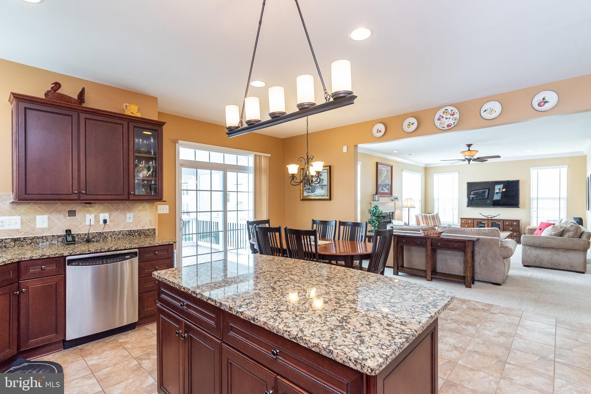 2302 Crabury Road Baltimore, MD 21209 - Photo 3 of 51