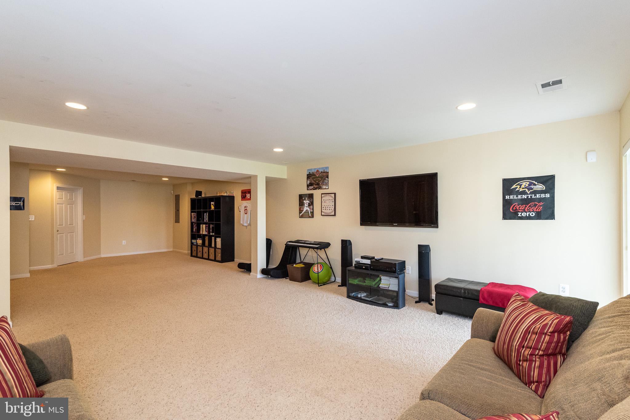 2302 Crabury Road Baltimore, MD 21209 - Photo 42 of 51