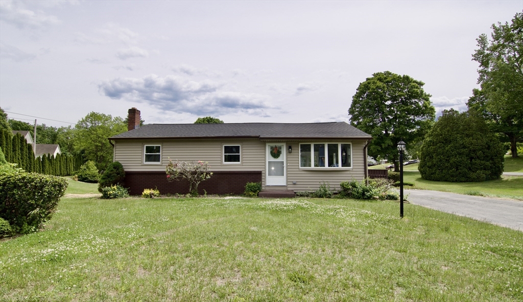 464 Poole Street Ludlow, MA 01056 - Photo 1 of 40