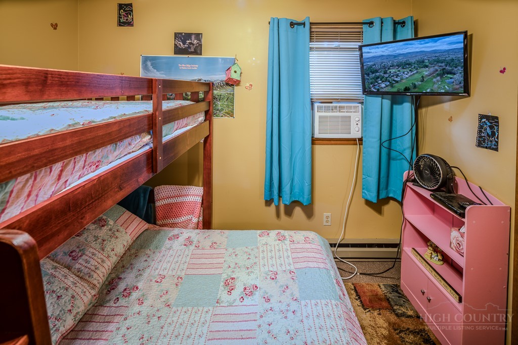 190 Spruce Pine Road Newland, NC 28657 - Photo 39 of 45