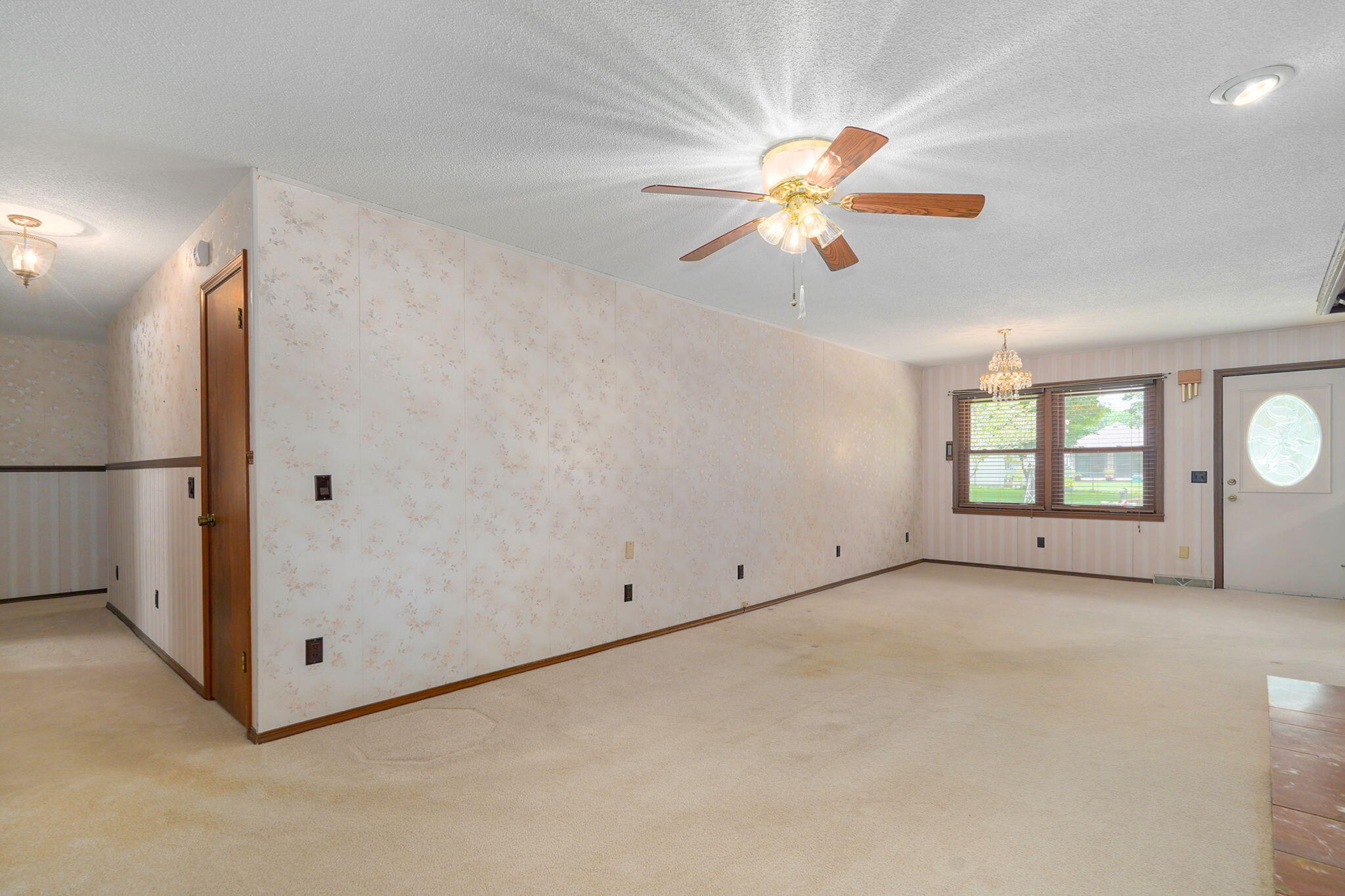 573 East Miller Road Republic, MO 65738 - Photo 10 of 53 573 E Miller Rd-10