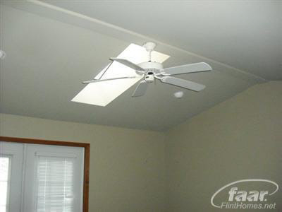 3319 Luce Road Flushing, MI 48433 - Photo 19 of 25 20234542-18.JPG