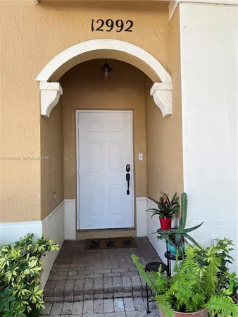 $3,000 | Melrose Point Condominiums, Miramar, FL 33027