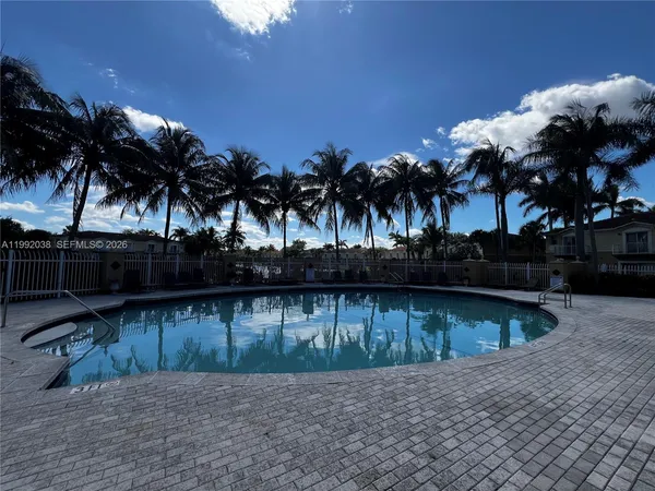 $3,000 | Melrose Point Condominiums, Miramar, FL 33027