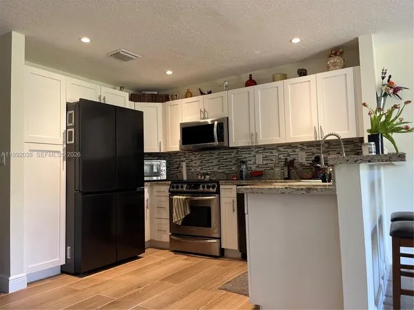 $3,000 | Melrose Point Condominiums, Miramar, FL 33027