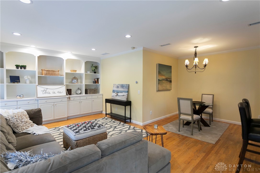 655 Garden Road Dayton, OH 45419 - Photo 19 of 44 Gallery Image 19