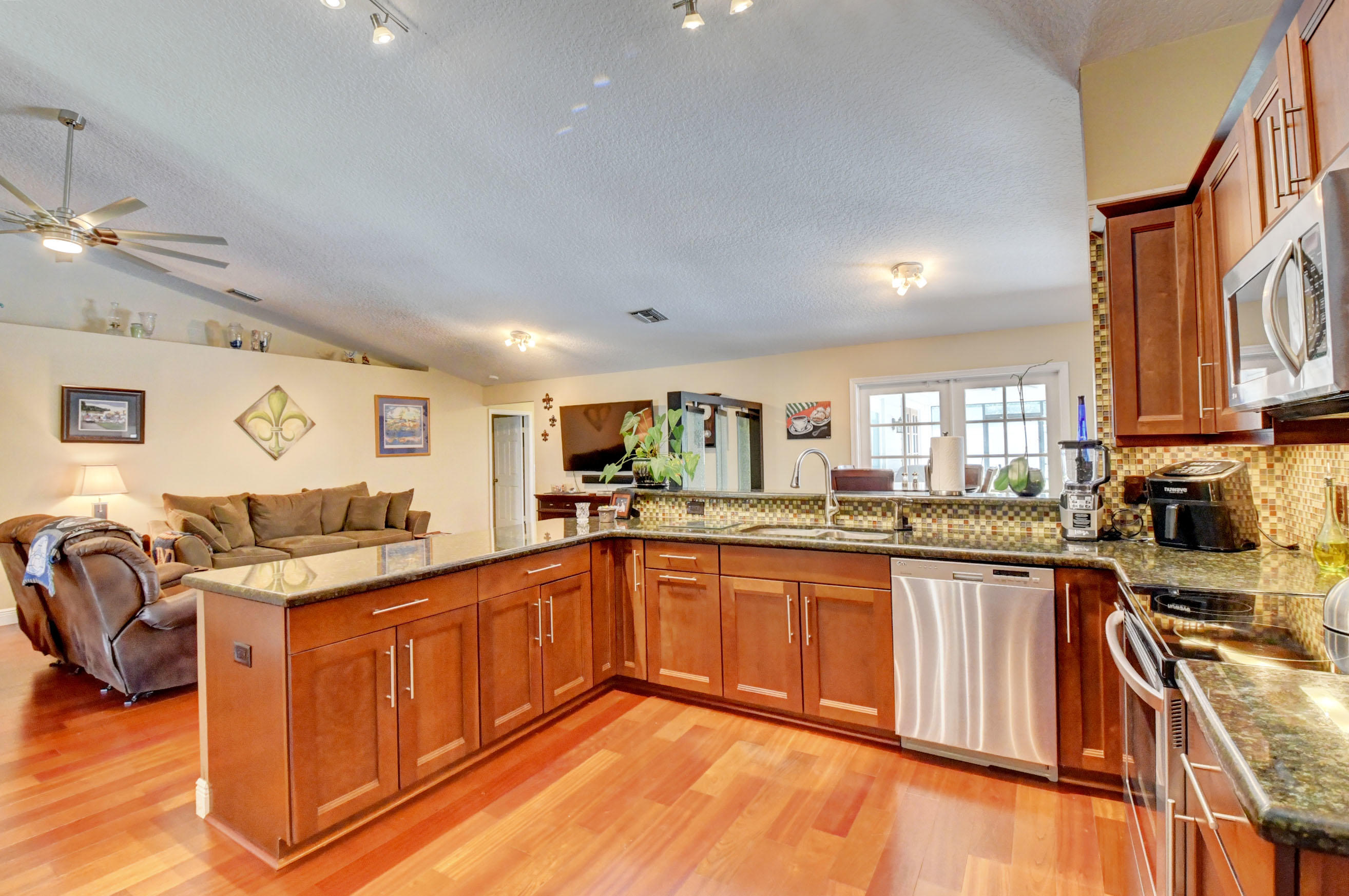 4115 Fox Trace Road Boynton Beach, FL 33436 - Photo 12 of 45 DSC_8960_1_2_3_4