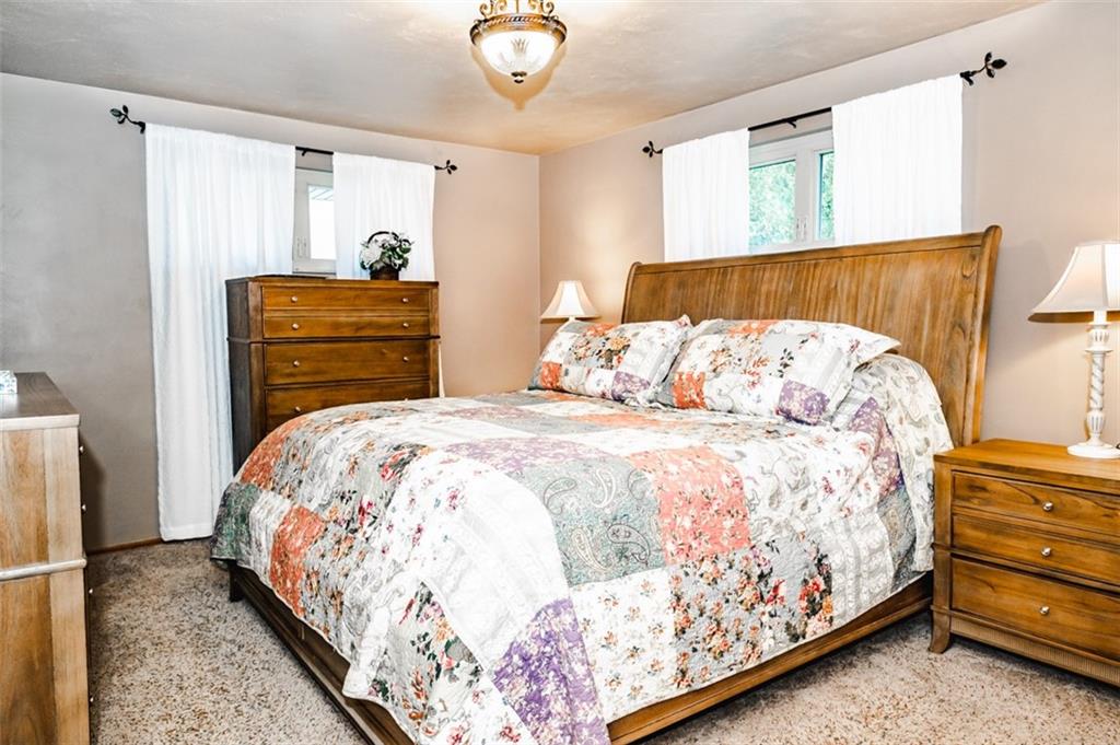 135 Matterhorn Road Monroeville, PA 15146 - Photo 15 of 25 Gallery Image 15