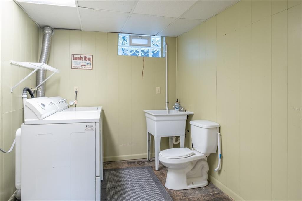 135 Matterhorn Road Monroeville, PA 15146 - Photo 19 of 25 Gallery Image 19