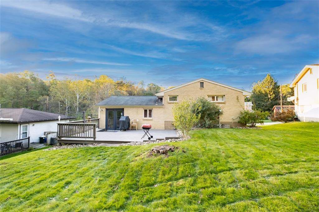 135 Matterhorn Road Monroeville, PA 15146 - Photo 23 of 25 Gallery Image 23